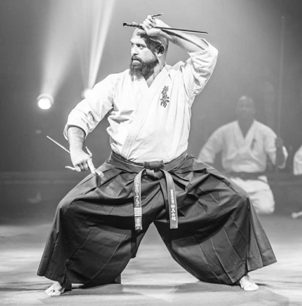 SEIENCHIN: La belleza inmortal del Karate | Shihan Iván Pérez Robles